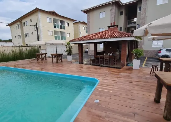 aconchegante com piscina - Praia Grande